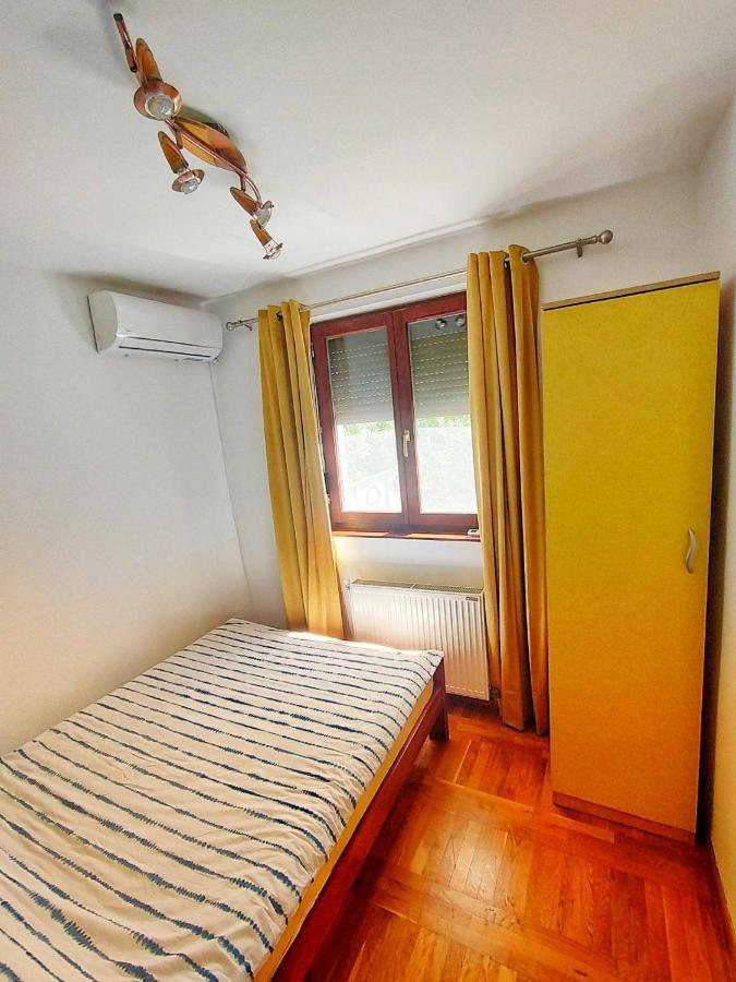 Plavi Apartman Airport เบลเกรด ภายนอก รูปภาพ